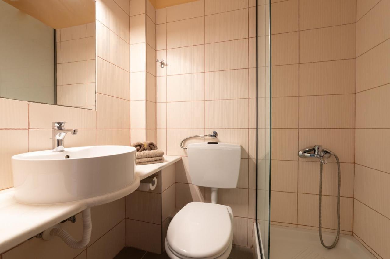 Arsas Suites Нікіті Екстер'єр фото
